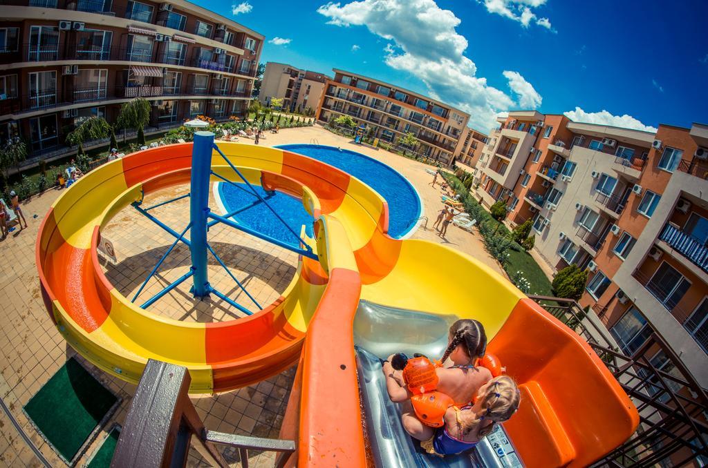 Waterpark Fort Apartments Sluneční pobřeží Exteriér fotografie
