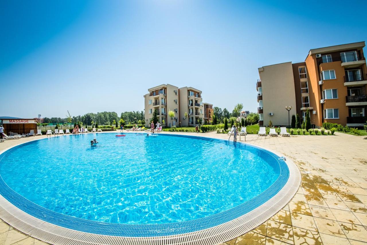 Waterpark Fort Apartments Sluneční pobřeží Exteriér fotografie